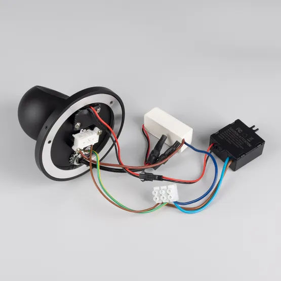 Фото #2 товара Светильник SP-OTTORI-WALL-CHARGE-6W Warm3000 (BK, 30 deg, 230V, USB-C) (Arlight, IP20 Металл, 3 года)